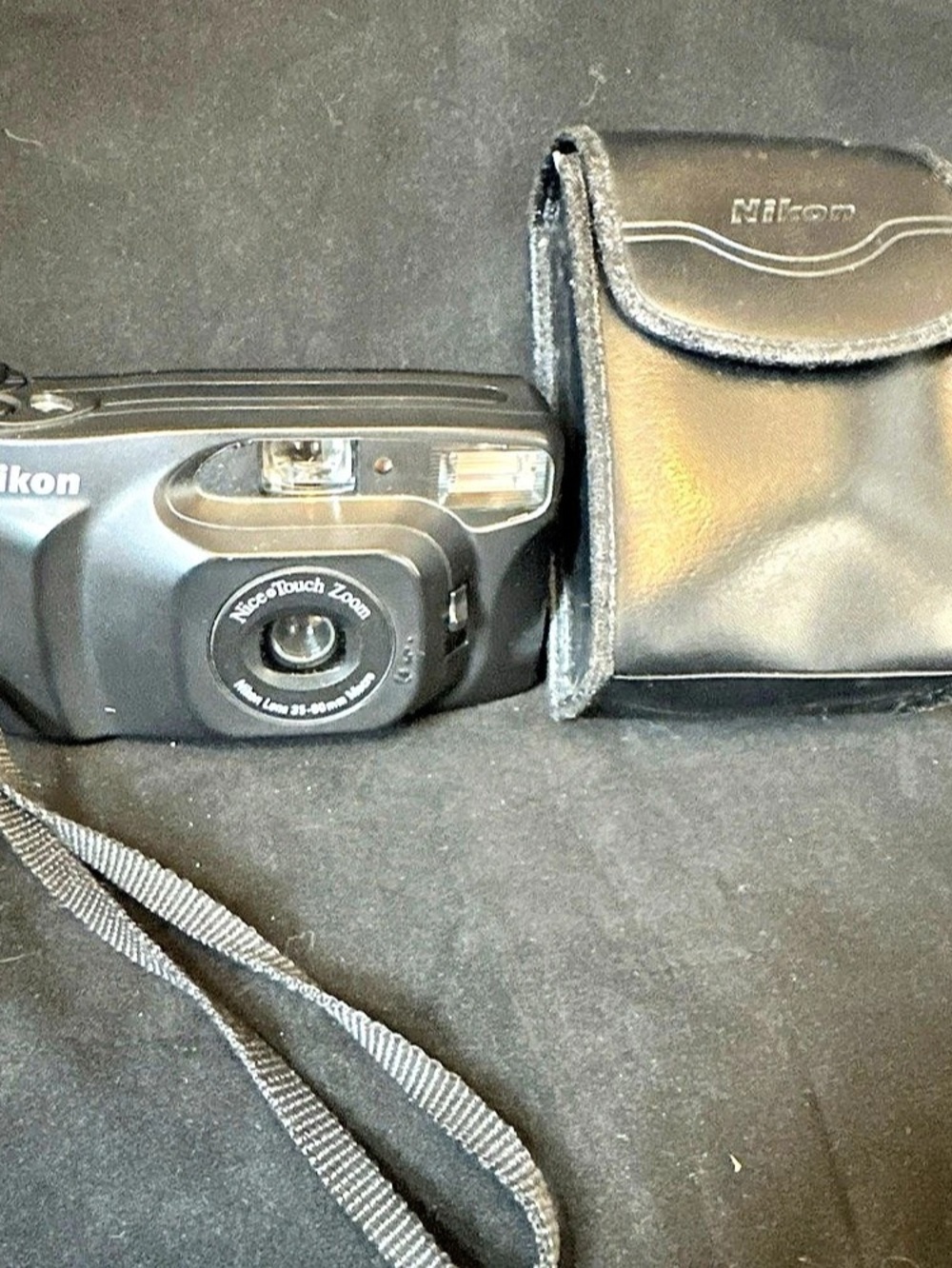 Nikon Zoom Touch 470 AF 35mm Film Camera Black with Case